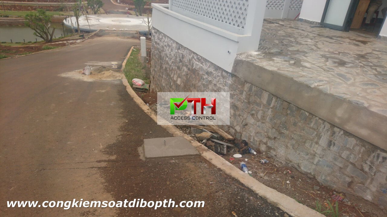 Hình Ảnh Thực Tế Tại Công Trình Lắp Đặt 2 Barie BS-306 Tại Bảo Lộc, Lâm Đồng