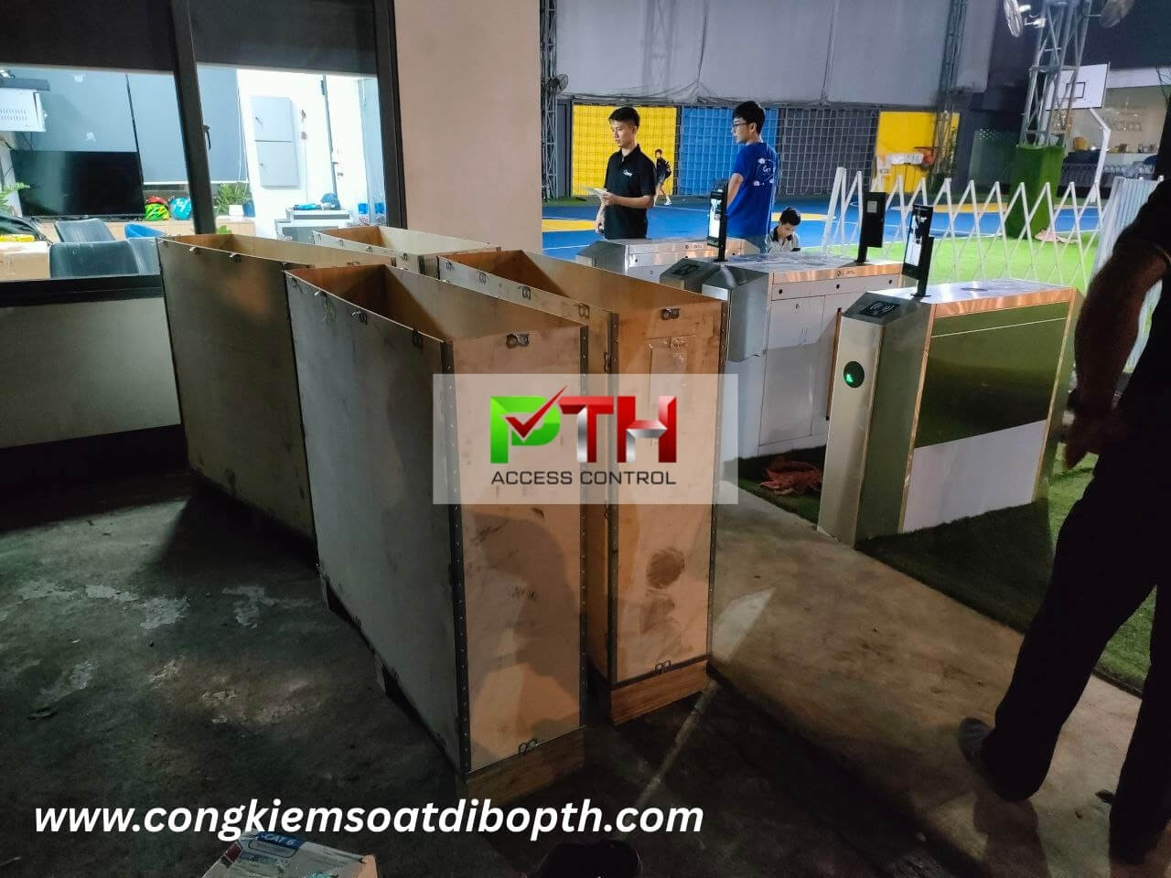 lap cong an ninh flap barrier tai dong nai