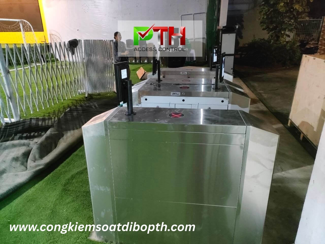 lap cong an ninh flap barrier tai dong nai