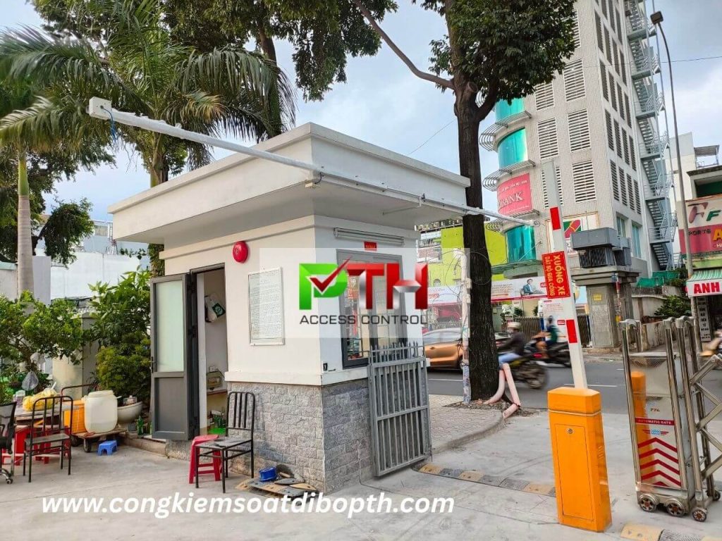 cong trinh lap dat he thong giu xe thong minh tai go vap