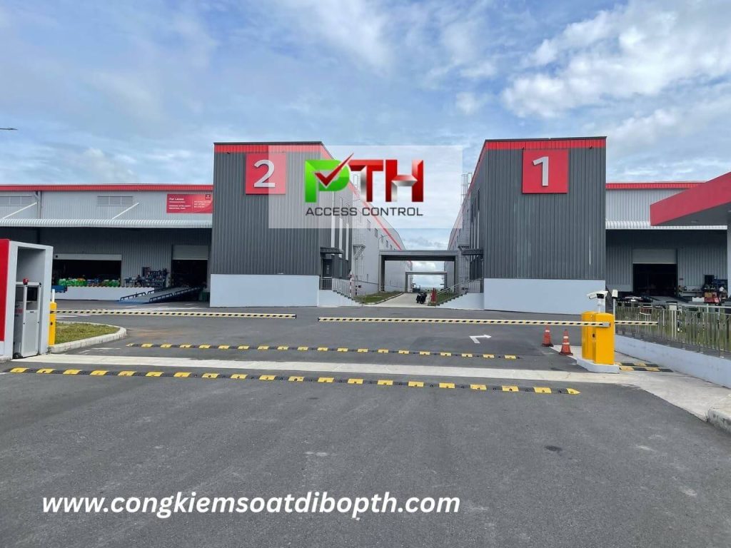 cong trinh thuc te lap he thong giu xe thong minh tai long an