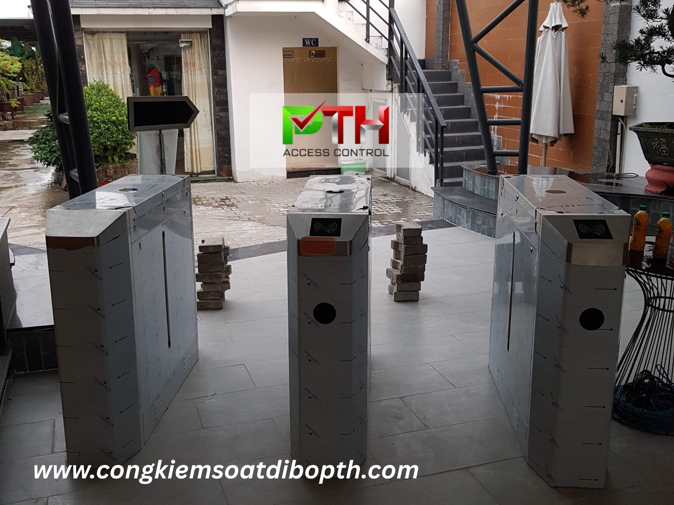 Hình 4: Công trình lắp cổng flap barrie tại phòng gym Green Garden Finess Center