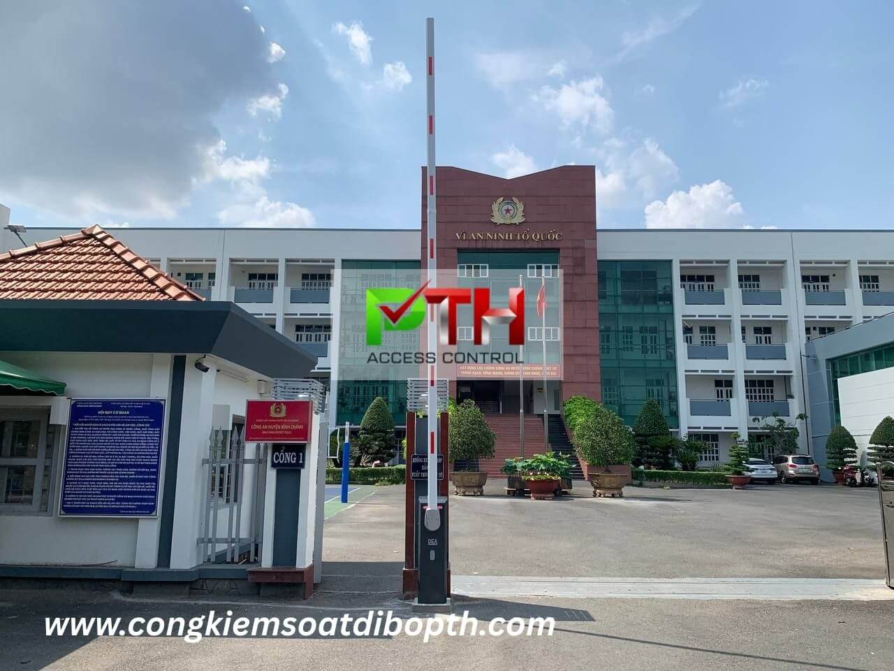 Lắp barie DEA cho trụ sở công an Bình Chánh