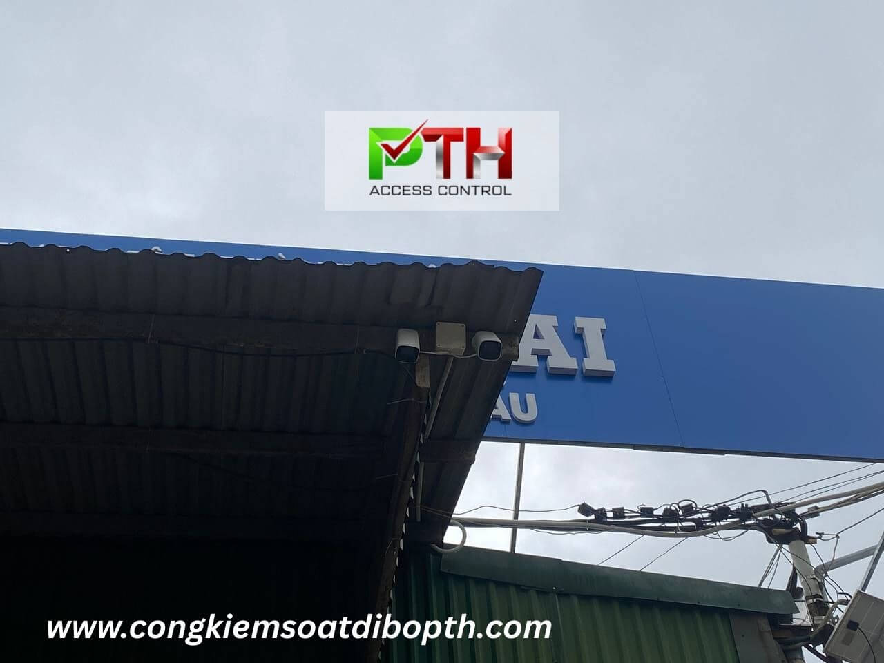 cong trinh lap barie kiem soat an ninh cho cong ty tnhh mtv son huyen phat gia lai