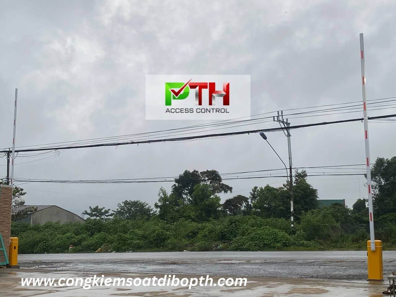 cong trinh lap barie kiem soat an ninh cho cong ty tnhh mtv son huyen phat gia lai
