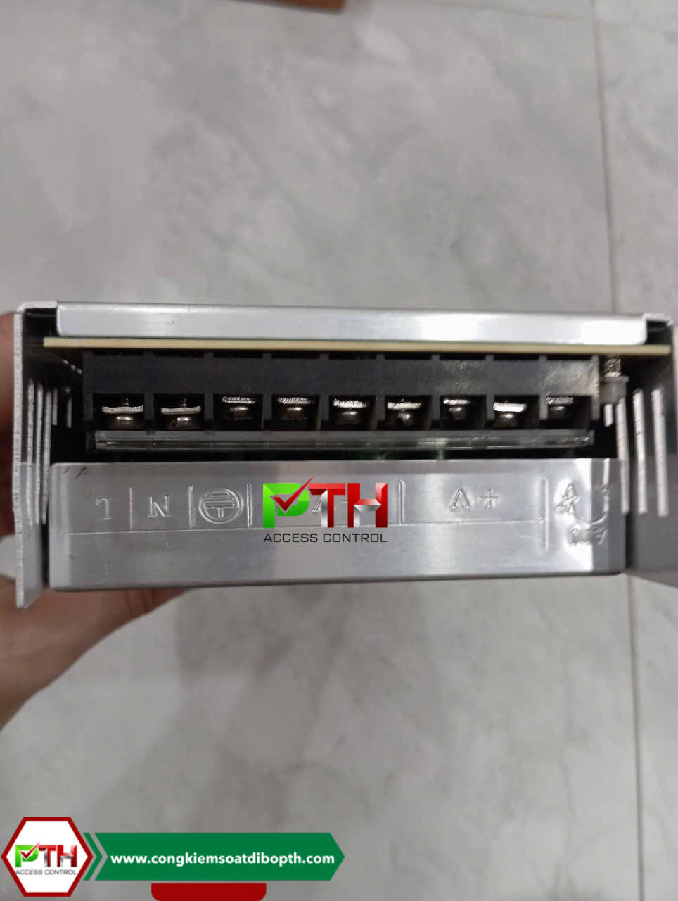 Các Đặc Điểm Kỹ Thuật Nổi Bật Của Bộ Nguồn 24V/DC Chuyên Dụng Cho Barie Tự Động