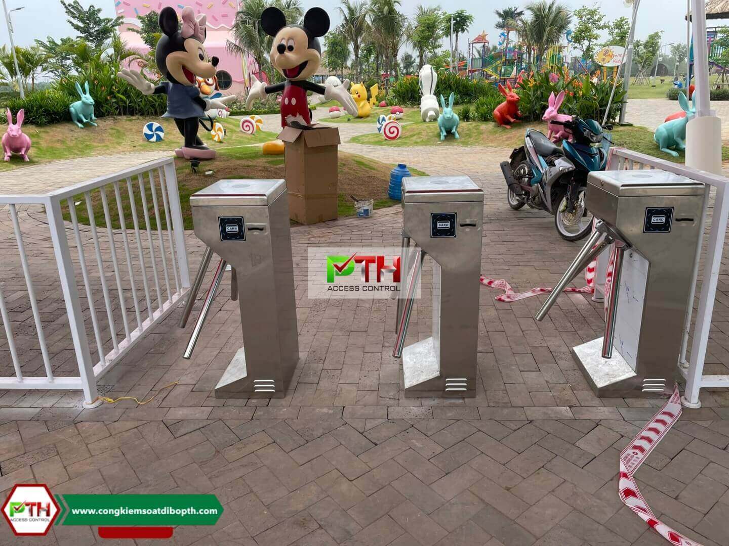 Cổng soát vé khu du lịch