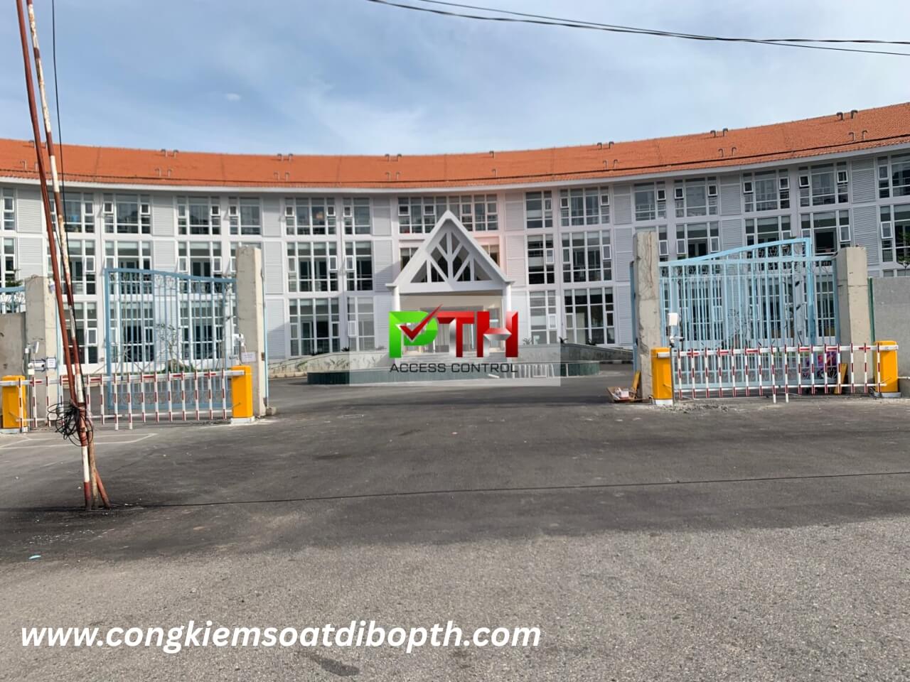 Hình 2: Công trình lắp hệ thống kiểm soát xe ra vào tại nhà máy nhiệt điện Bình Thuận