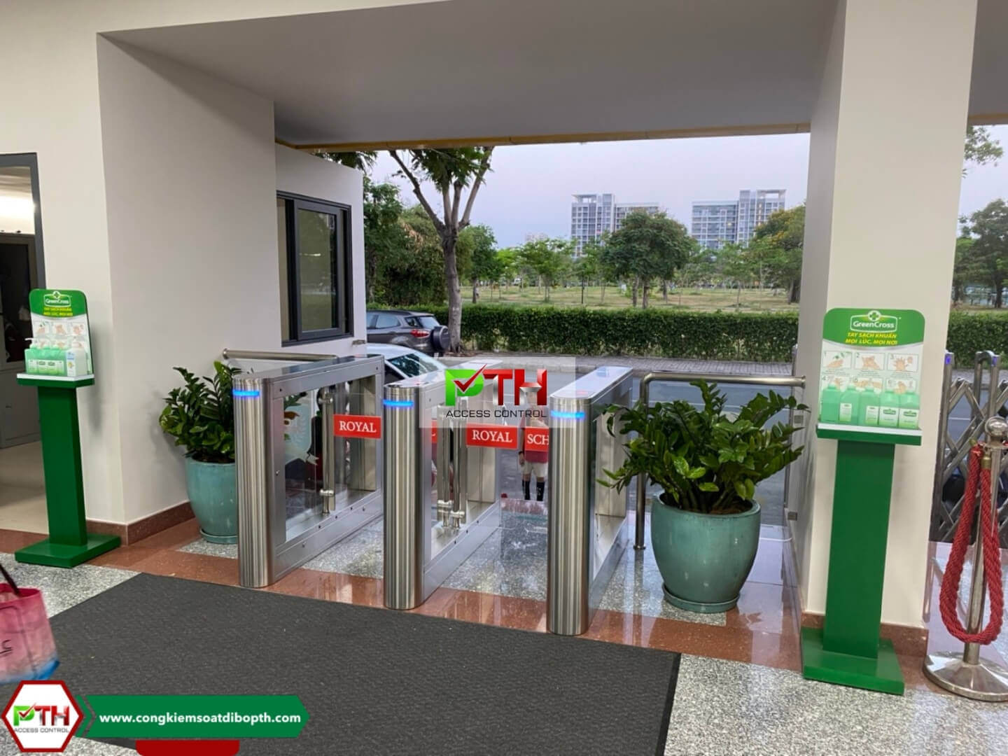 Hệ thống điểm danh tự dộng