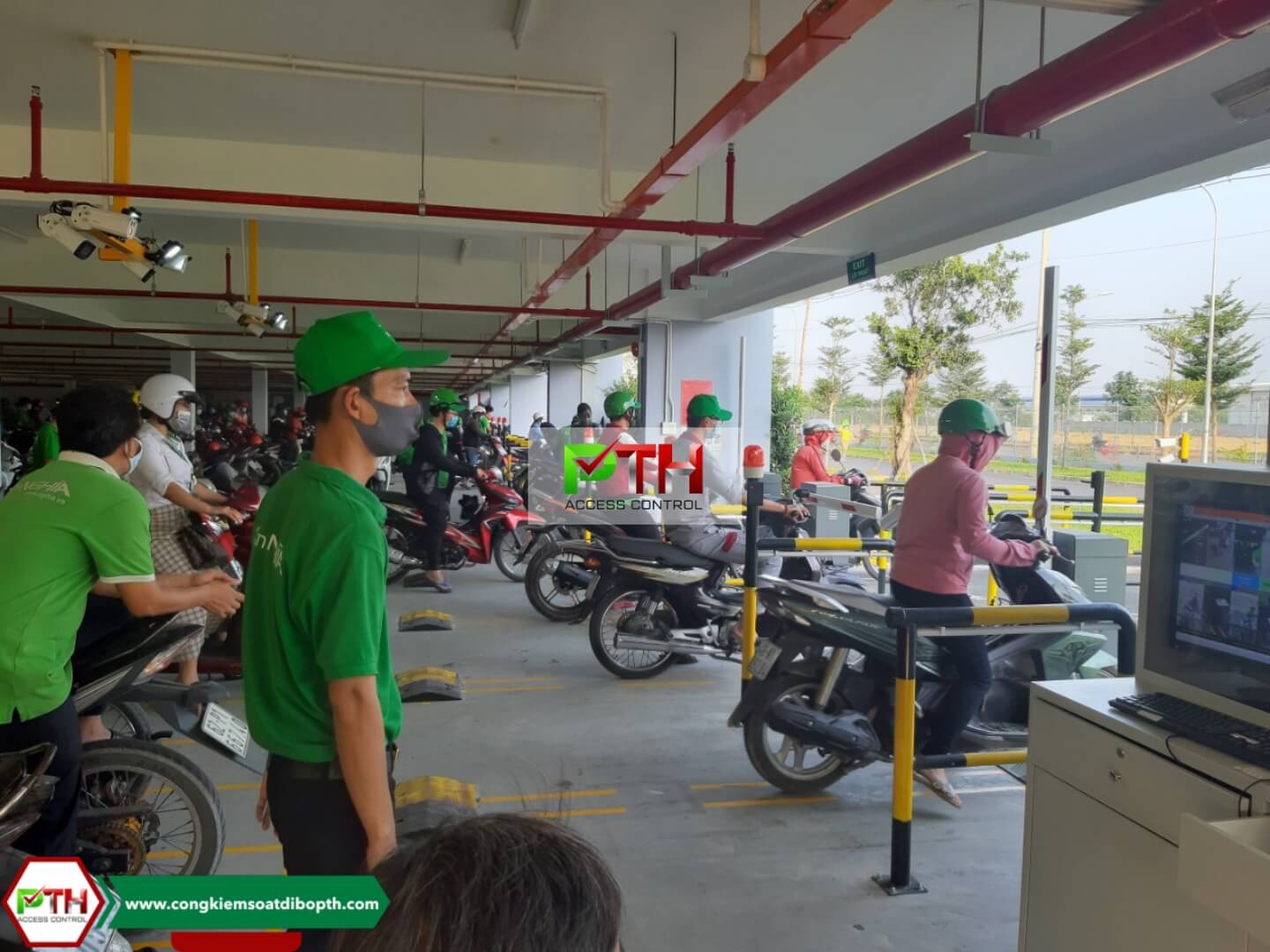 Hệ thống kiểm soát phương tiện ra vào cho nhà máy