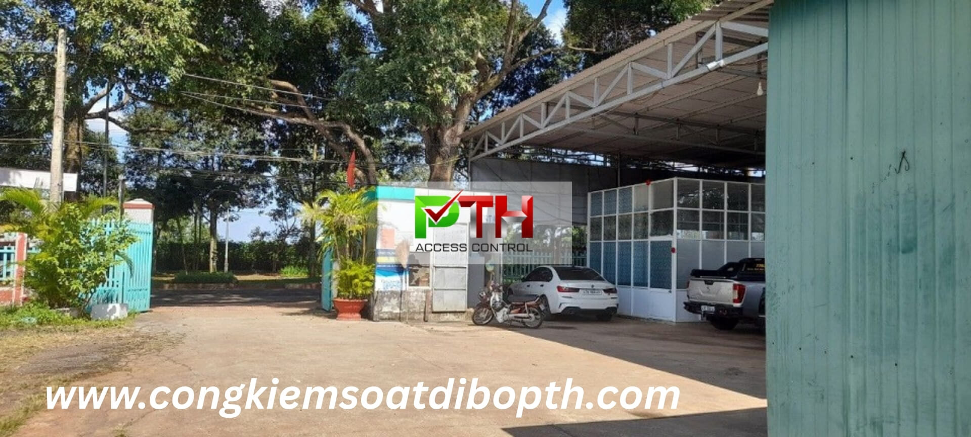 Hình 3: Công trình lắp đặt camera đếm xe cho bãi xe ô tô tại Đắk Lắk