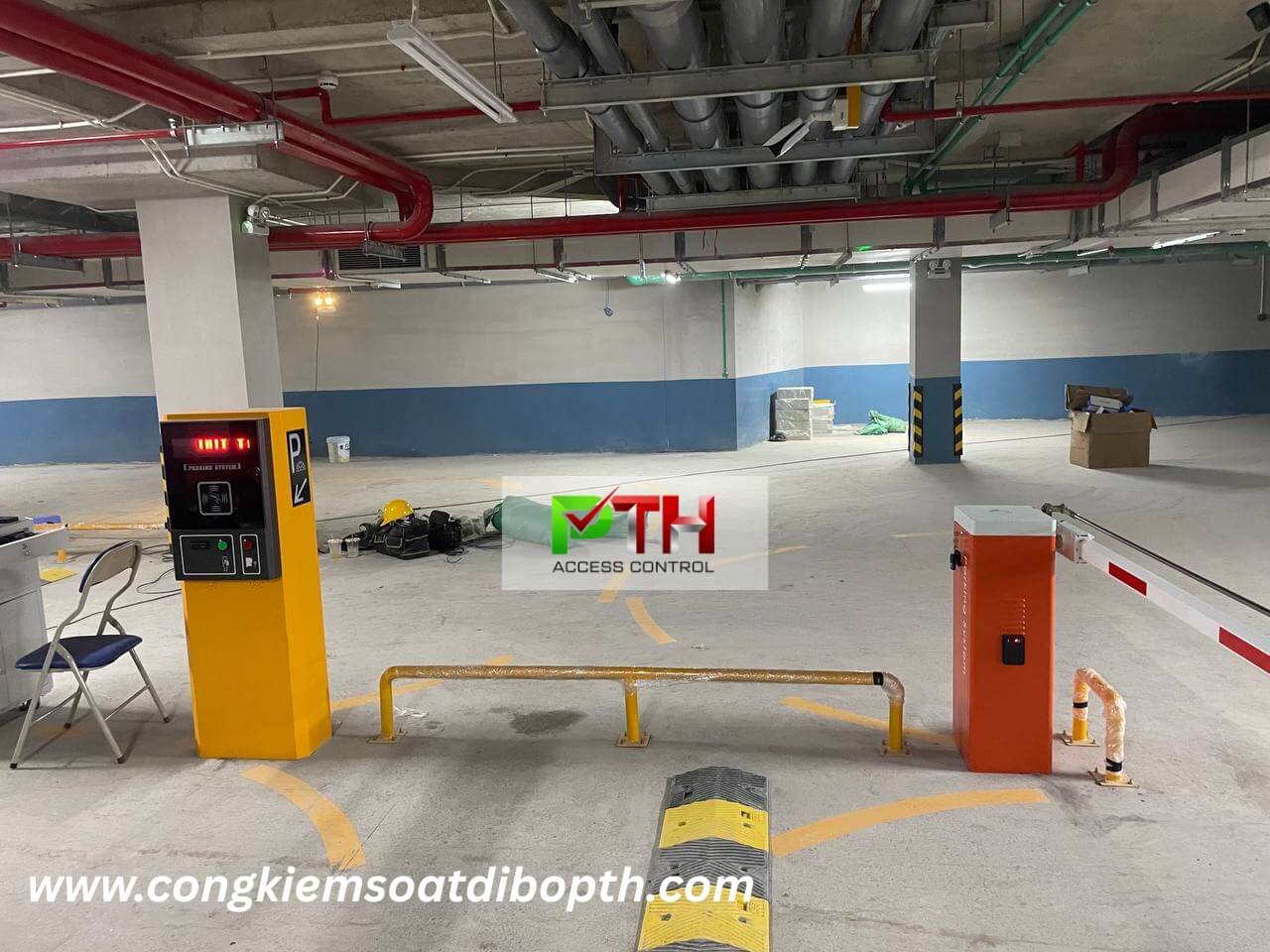 Hình 9: Công trình lắp hệ thống giữ xe thông minh cho tầng hầm tại Dĩ An
