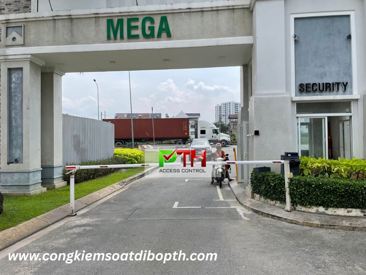 Hình 3: Công trình lắp đặt hệ thống giữ xe thông minh tại Khang Điền Quận 9