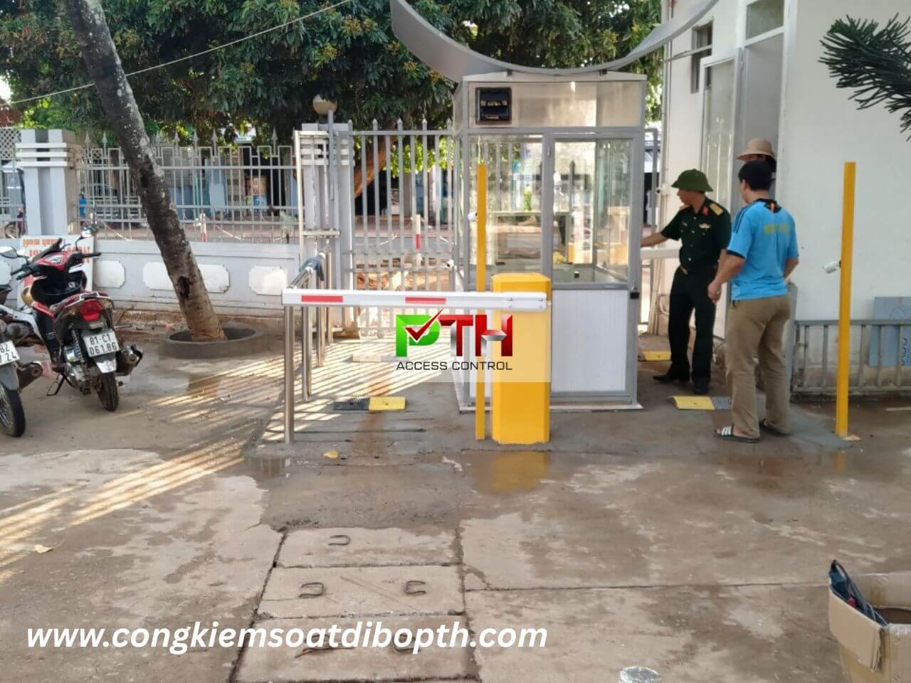 Hình 2: Công trình lắp hệ thống giữ xe thông minh cho bệnh viện Y 115 Gia Lai