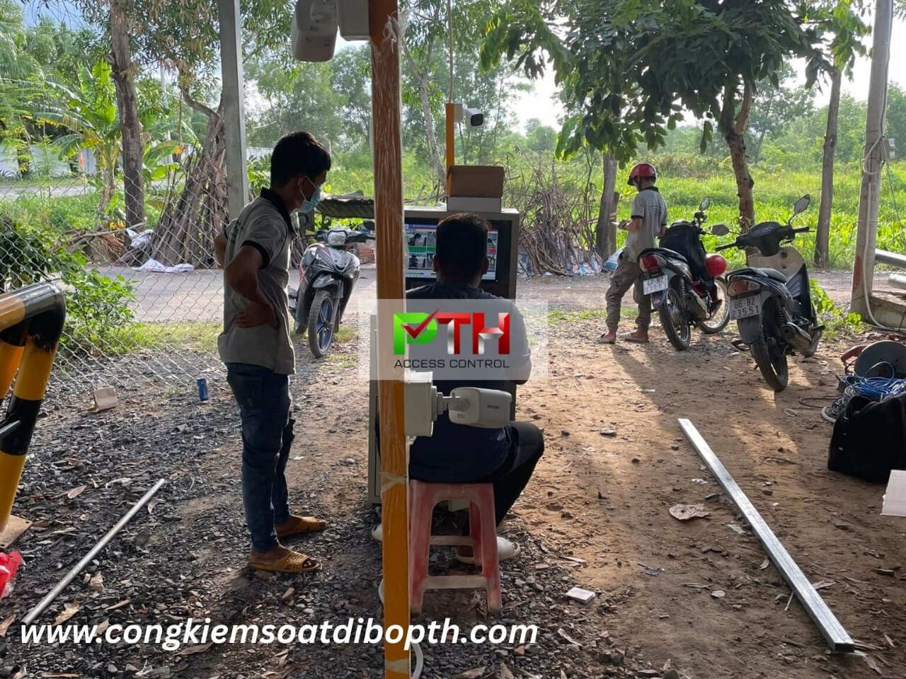 Hình 1: Công trình lắp máy giữ xe thông minh tại Quận 9, TP. Hồ Chí Minh