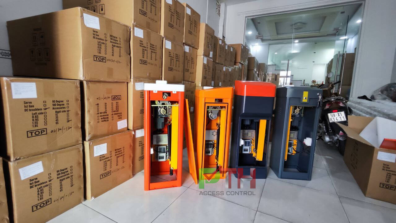 Đa dạng các mẫu barie tự động phổ biến trên thị trường và hàng luôn có sẵn Đa dạng các mẫu barie tự động phổ biến trên thị trường và hàng luôn có sẵn