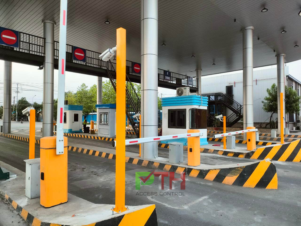 Ứng dụng barie kiểm soát xe trạm thu phí Ứng dụng barie kiểm soát xe trạm thu phí